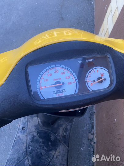 Скутер Suzuki zz inch up sport