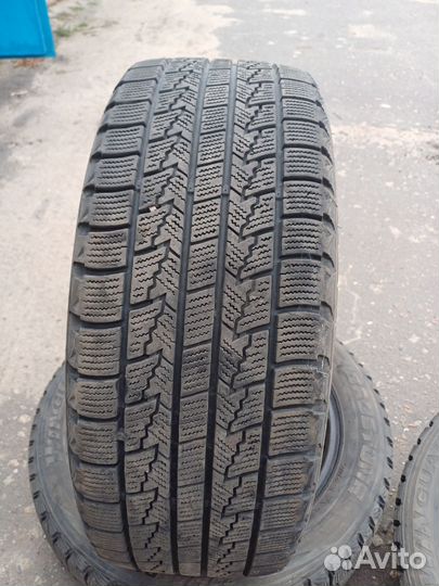 Зимняя резина 205/55 r16