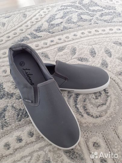 Обувь женская 37 размер новые