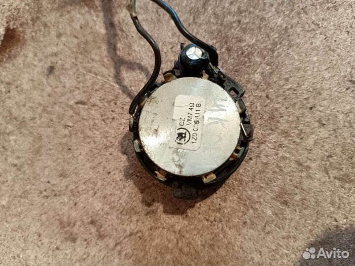 Пищалка в дверь Skoda Octavia A5