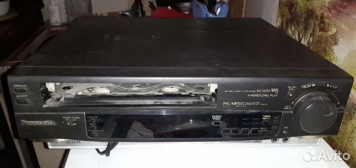 Видеомагнитофон panasonic