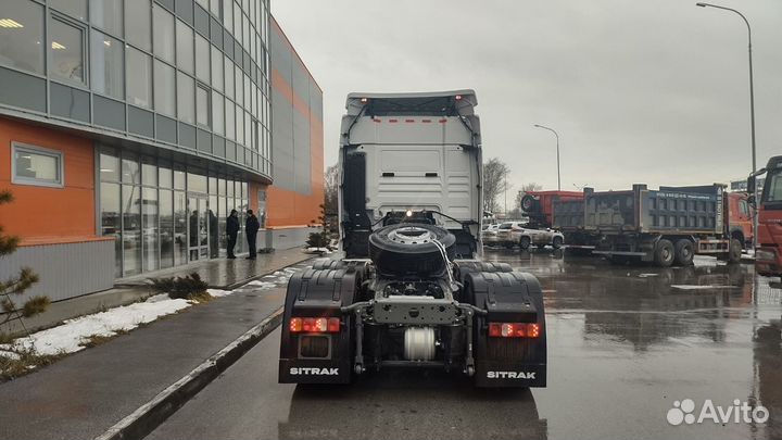 Sitrak ZZ4256V364HE48, 2023