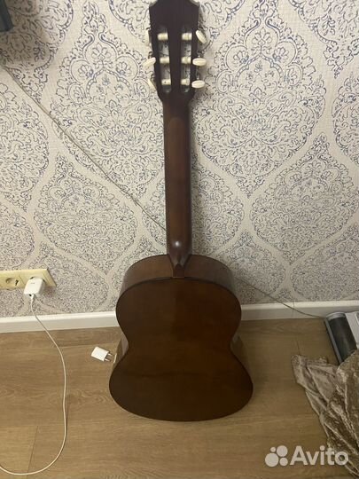 Классическая гитара yamaha c40