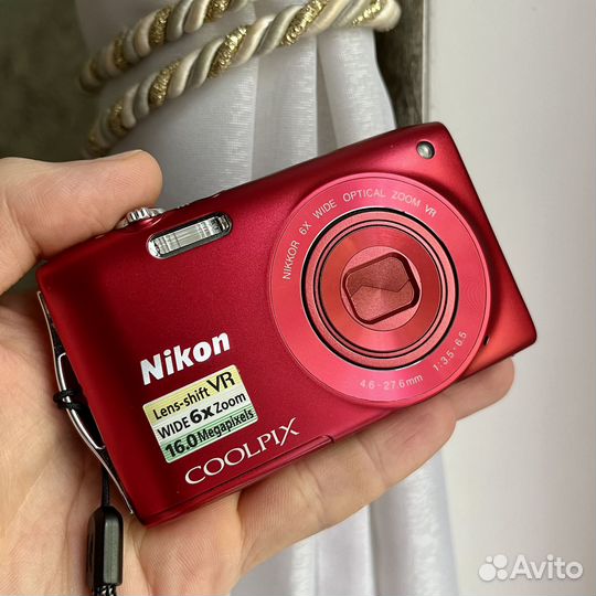 Цифровой фотоаппарат Nikon, Samsung