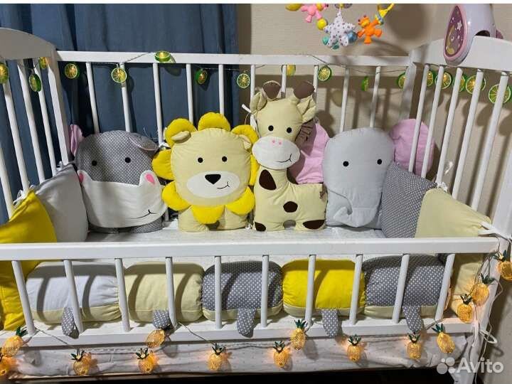 Бортики в кроватку+ постельное белье