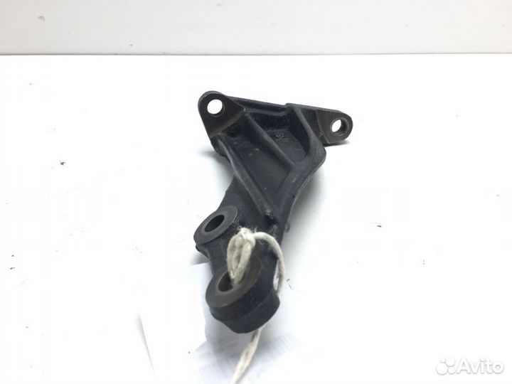 Кронштейн кпп левый Toyota Mark Ii GX100 1GFE 2000