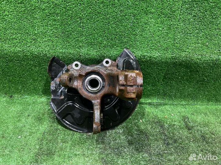 Кулак поворотный передний правый Volkswagen Polo