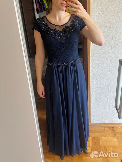 Вечернее длинное платье в пол. Отличное состояние