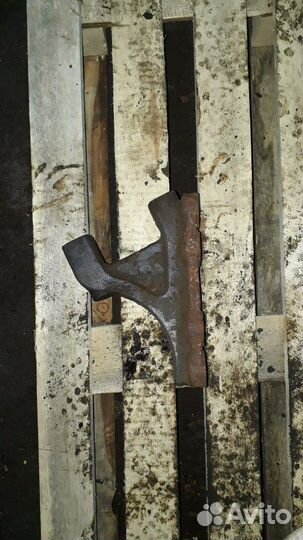 Кронштейн реактивной тяги Мерседес Актрос