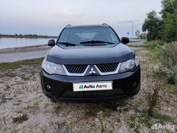 Mitsubishi Outlander 2.4 МТ, 2008, 270 000 км