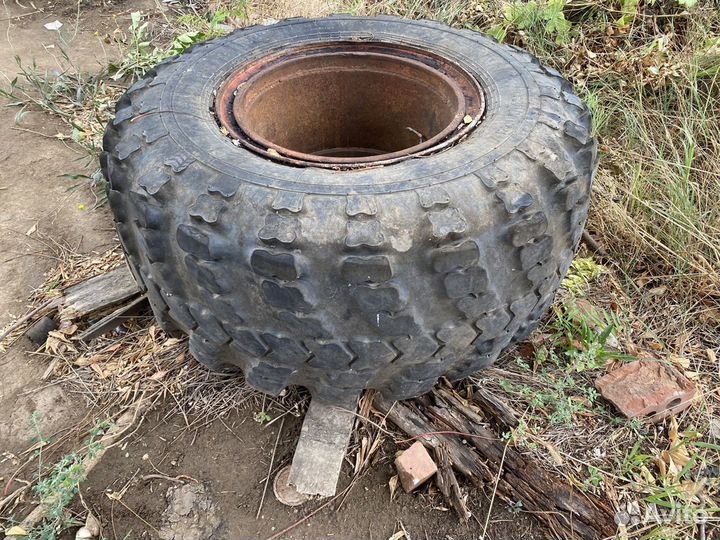 Колесо на экскаватор