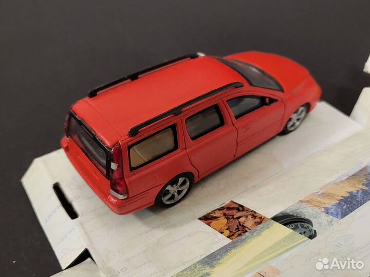 Модель автомобиля Volvo V70