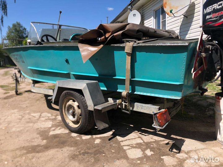 Моторная лодка 