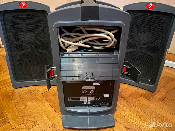 Fender passport p-150