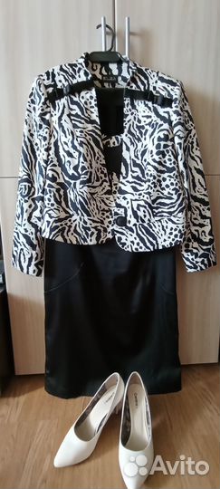 Костюм женский с платьем 52-54