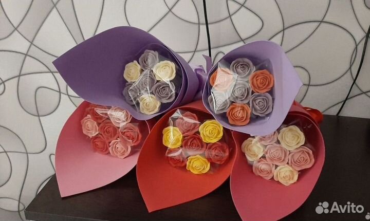 Розы, шоколад, съедобный букет, подарок любимой