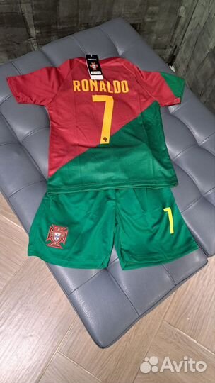 Детская футбольная форма роналду