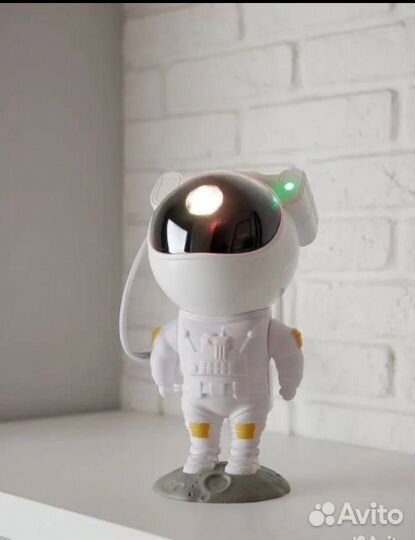 Ночник звездное небо проектор космонавт