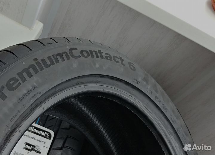 Continental ContiPremiumContact 6 235/45 R18 98Y