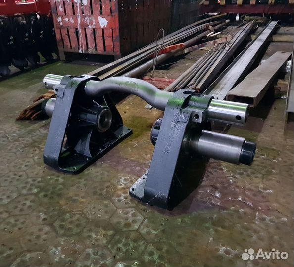 Ось балансира новая Камаз 6520