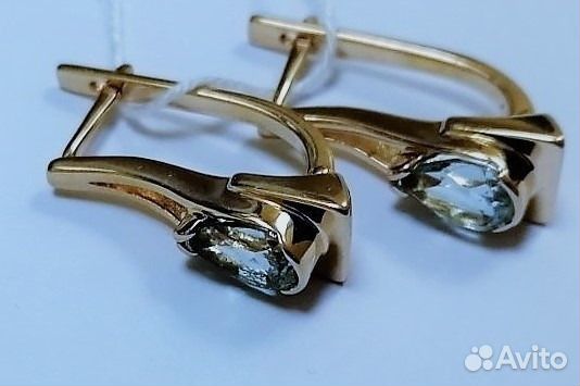 Серьги с голубыми камнями золотые 585-й пробы