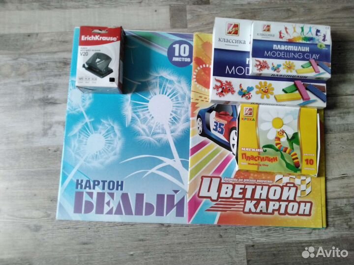 Пластилин, краски, пенал