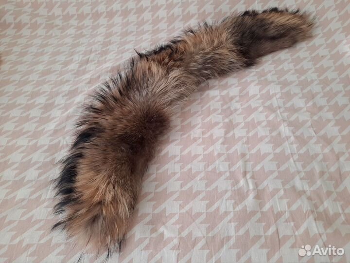 Меховой воротник енот
