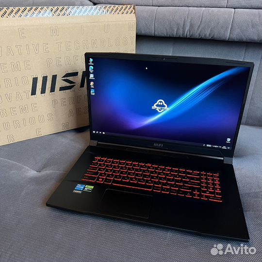 Ноутбук MSI Katana 17 B11UCX-897XRU