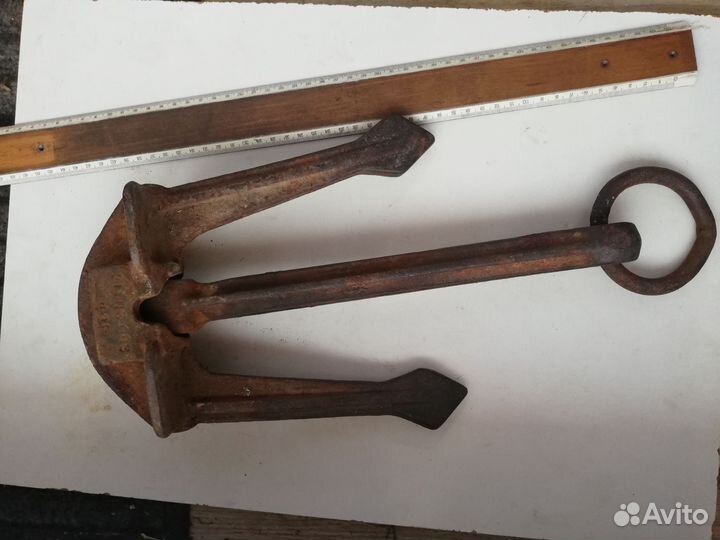 Якорь для лодки