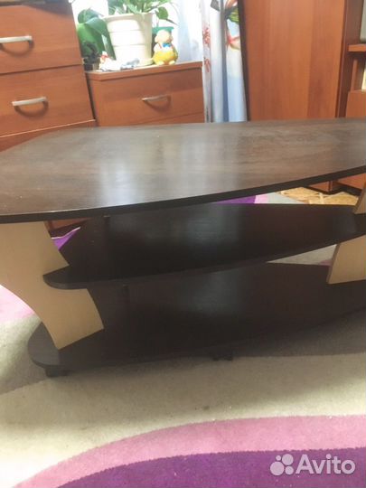 Журнальный столик