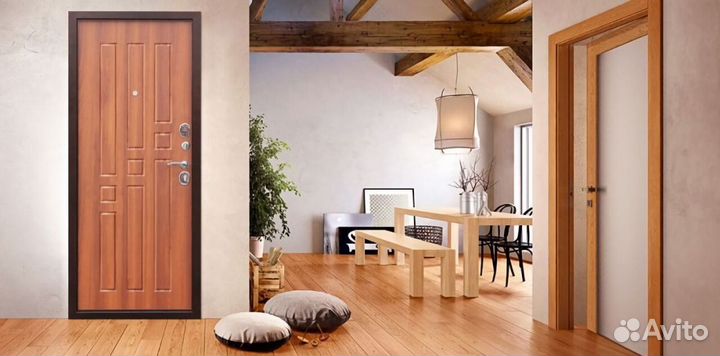 Входная дверь в квартиру металлическая