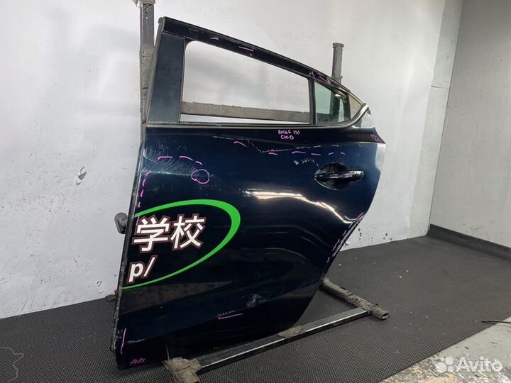 Задняя левая дверь Mazda 3 BM