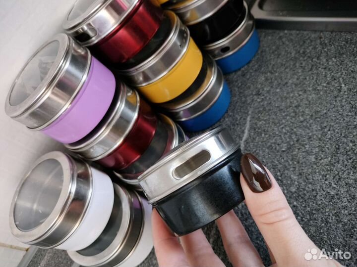 Набор банок для специй магнитные