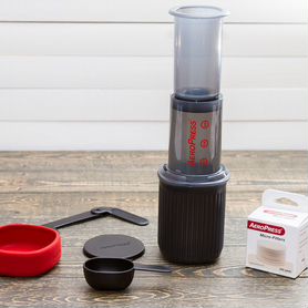 Ручная кофеварка Aeropress GO (Оригинал)