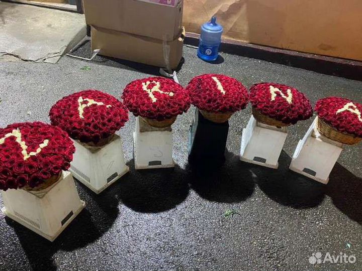 Корзина цветов доставка роза коробка Москва