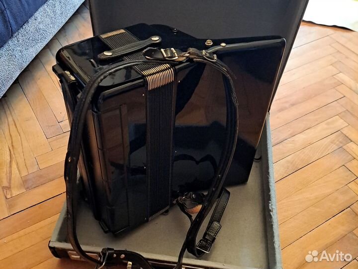 Аккордеон weltmeister 3 4