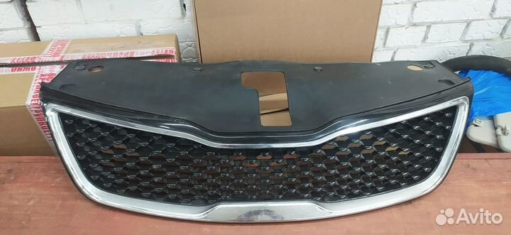 Решетка в передний бампер KIA RIO 2015-2017