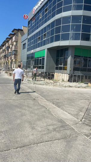 Пятерочка, 389 м²
