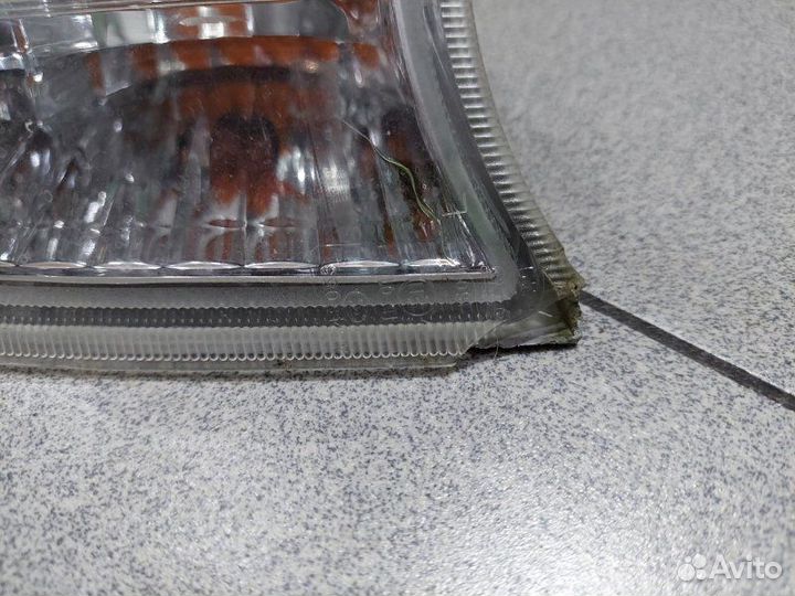 Повторитель в бампер левый Toyota Prius