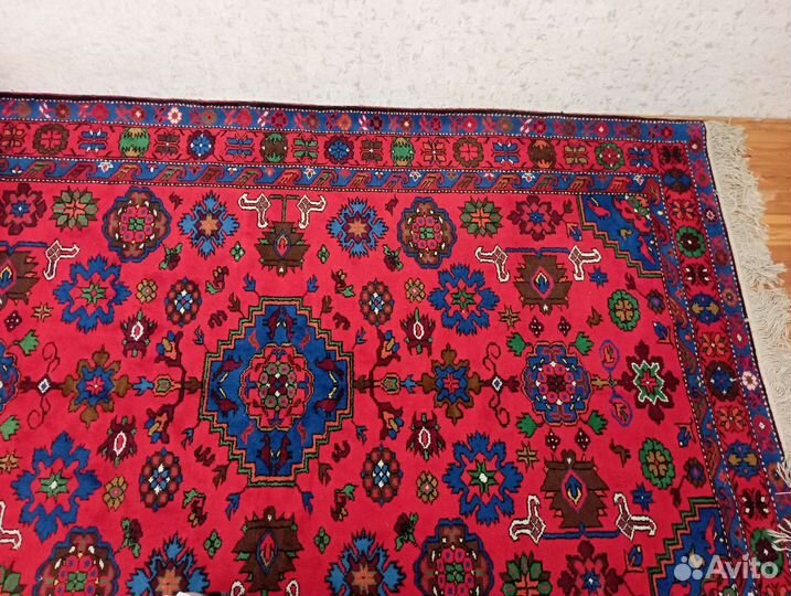 Ковер ручной работы