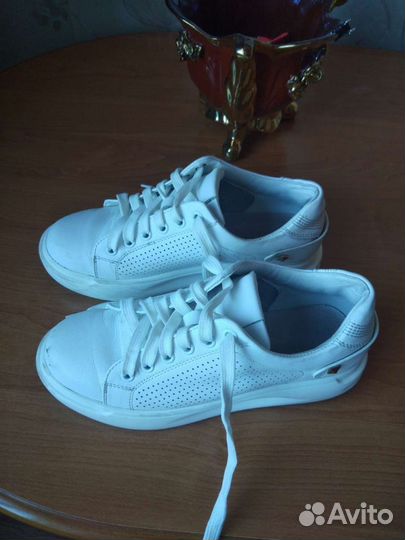 Туфли спортивные для девочки