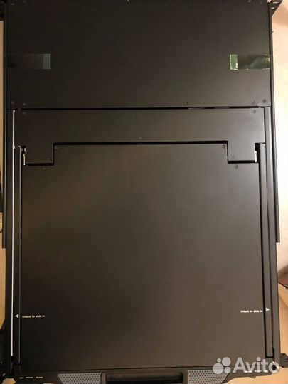 KVM консоль с переключателем aten CL5708M / CL5708