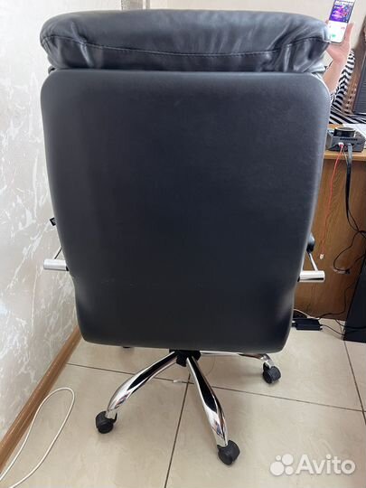 Кресло руководителя бу