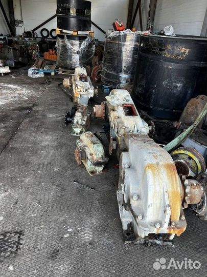 Редуктор 2Ц3