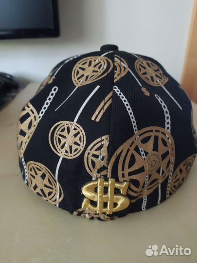 Хип-хоп кепка