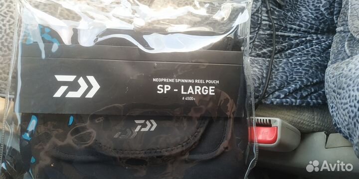 Чехол для катушки неопреновый Daiwa SP-large 4500+