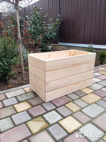 Кашпо для цветов деревянное