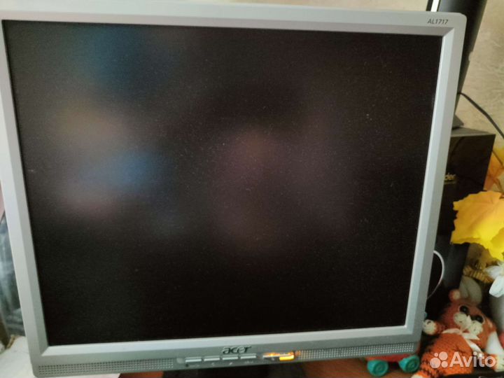 Монитор acer1717