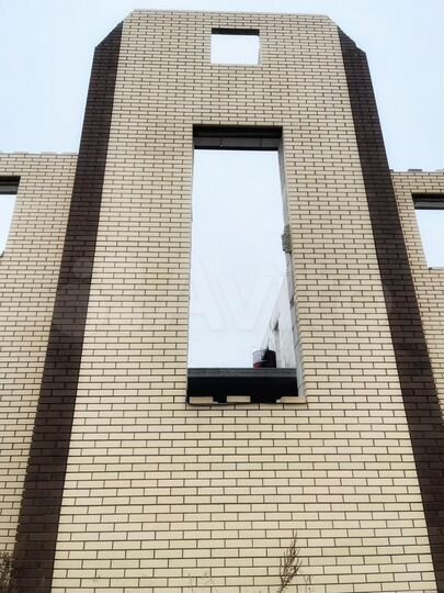 Коттедж 341,4 м² на участке 8,9 сот.