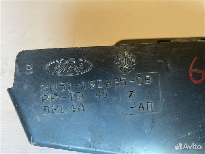 Рамка салонного фильтра Ford Focus